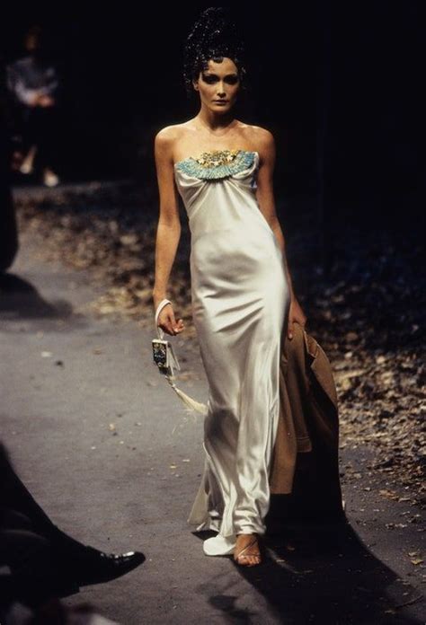 Givenchy fall 1996 collection